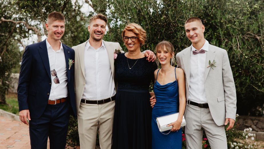 02-family-markov.jpg